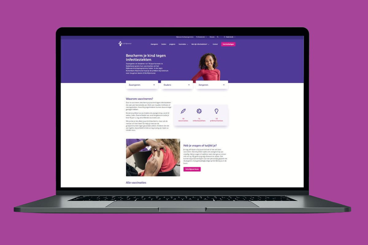 Screenshot op laptop van de vaccinatiewebsite