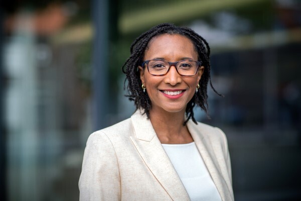 Cynthia Pique, bestuurder van CJG Rijnmond