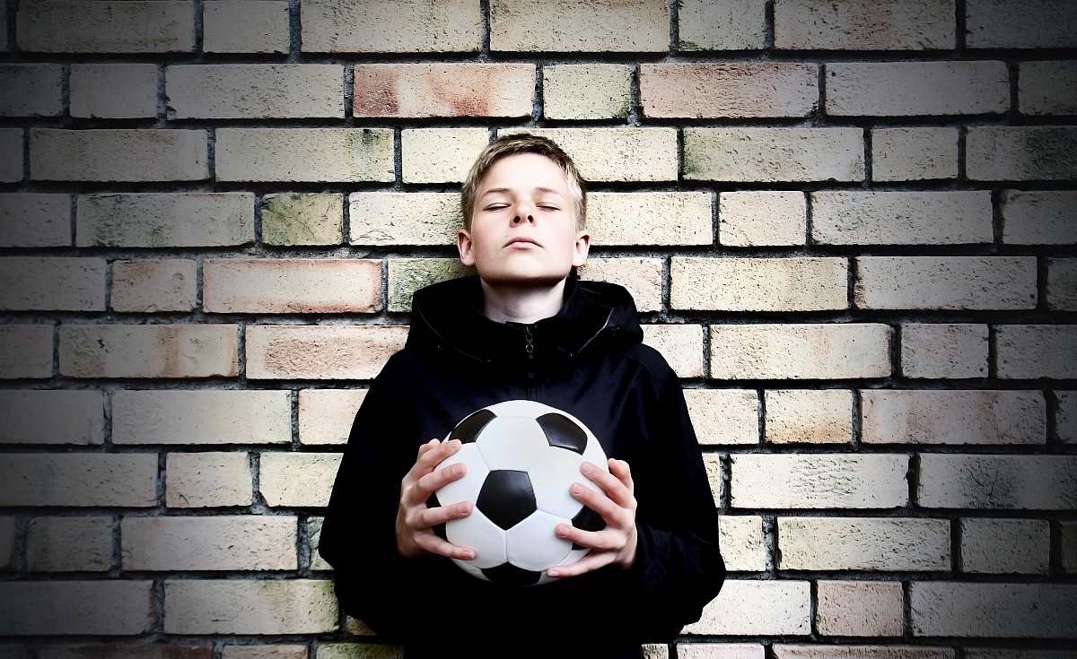 Jongen voetbal wens droom