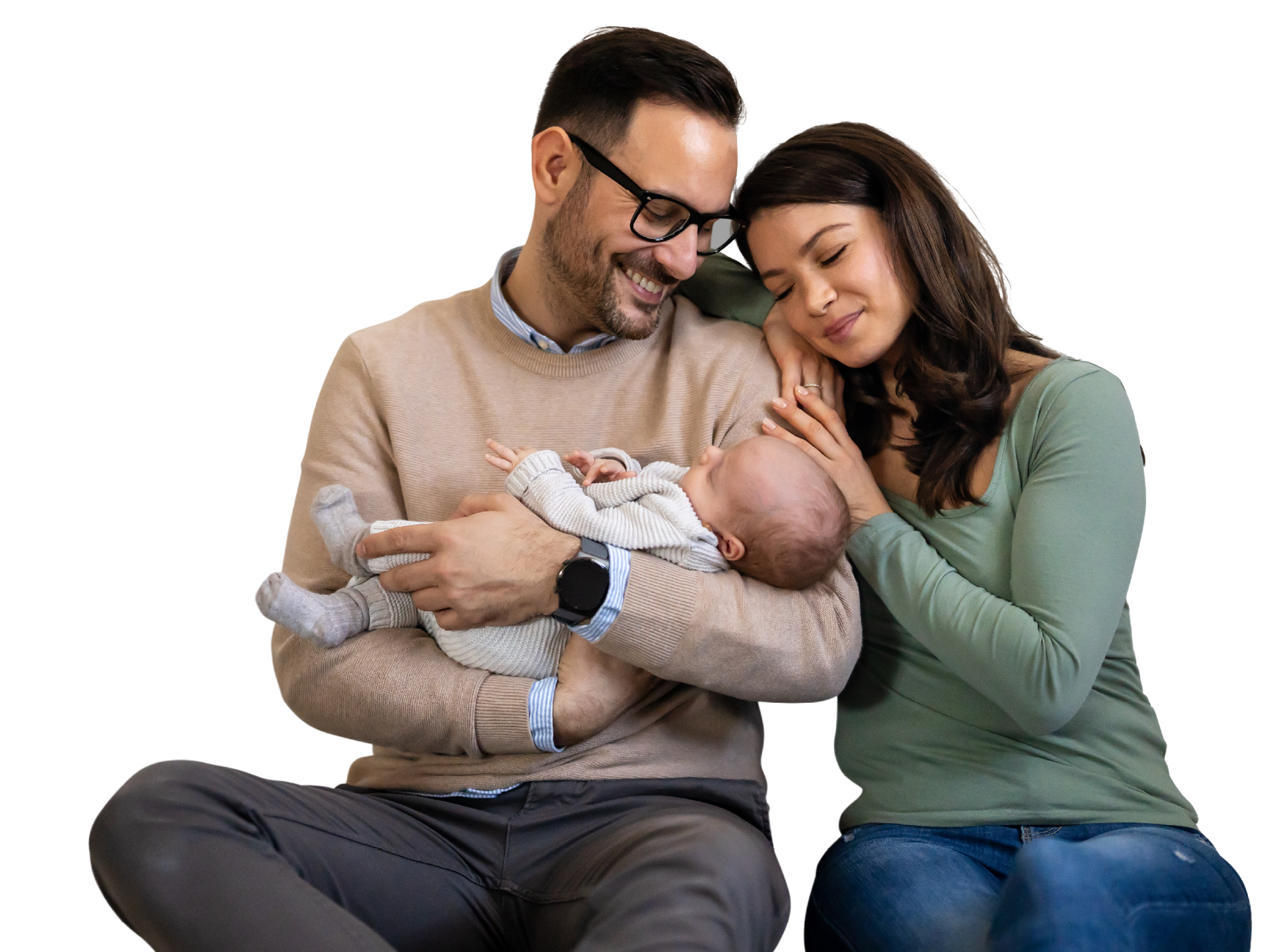 Ouders kijken naar hun pasgeboren baby