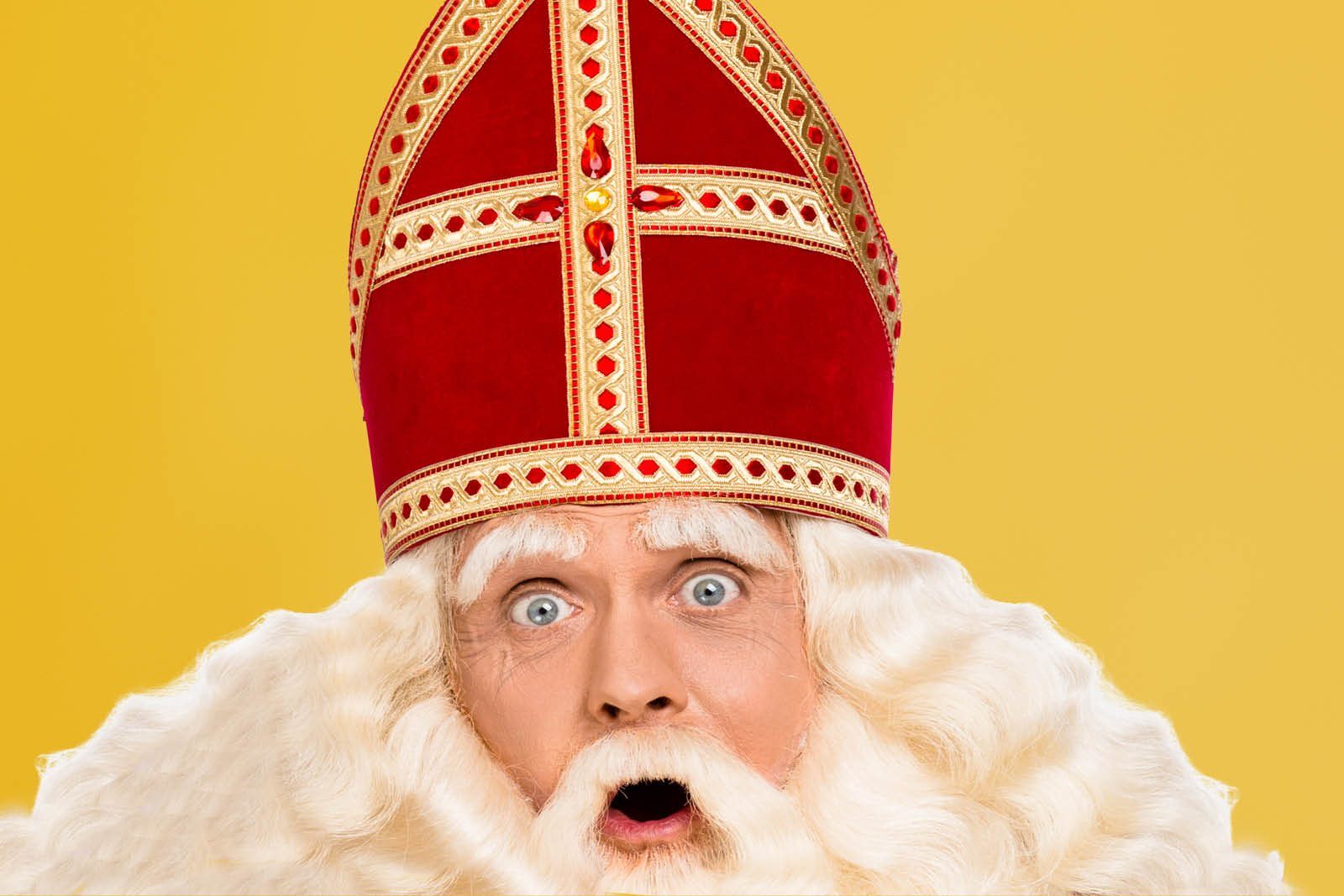 Sinterklaas die verbaasd kijkt