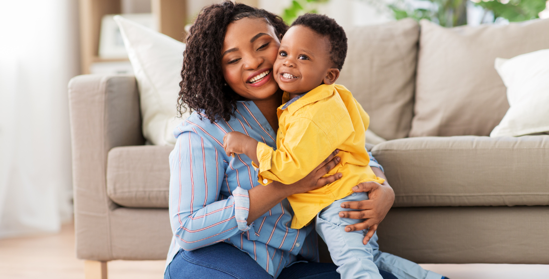 Blije moeder en baby