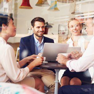 Professionals hebben een werkoverleg